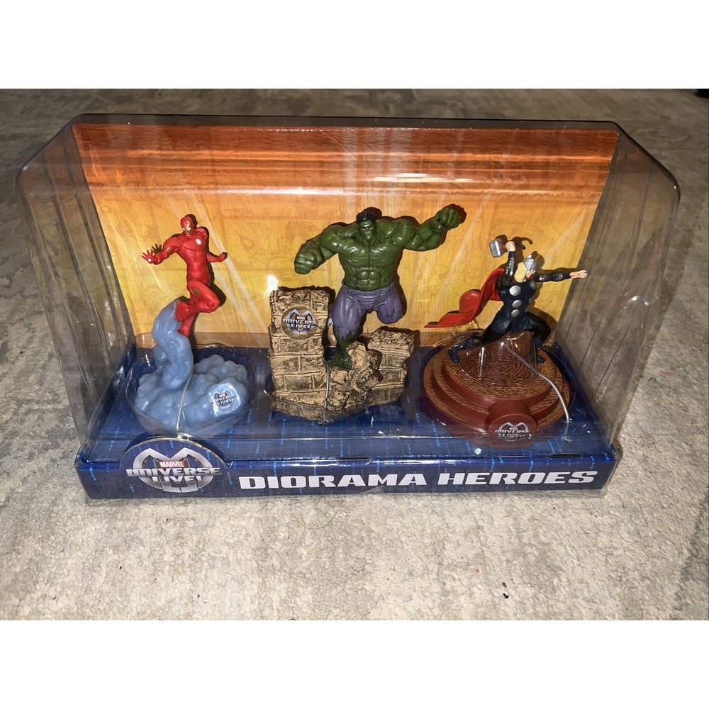 New Marvel‎ Universe Live Diorama Heroes Spider Man Hulk Thor Figure Set Toy